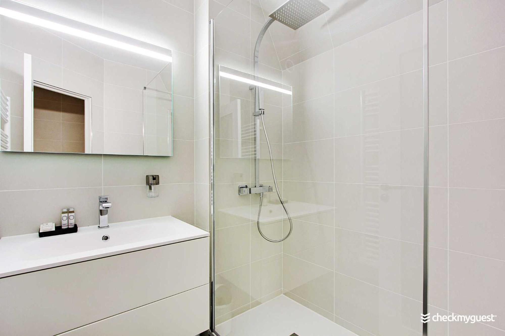 Authentic Apartment - 2Br-6P - Le Marais Paris Exterior photo